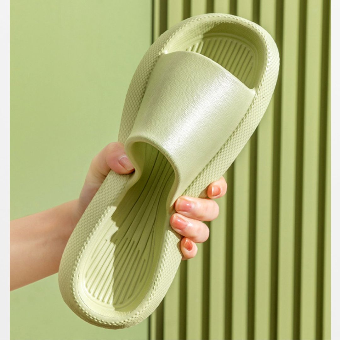 Thick Soled Non-Slip Slippers