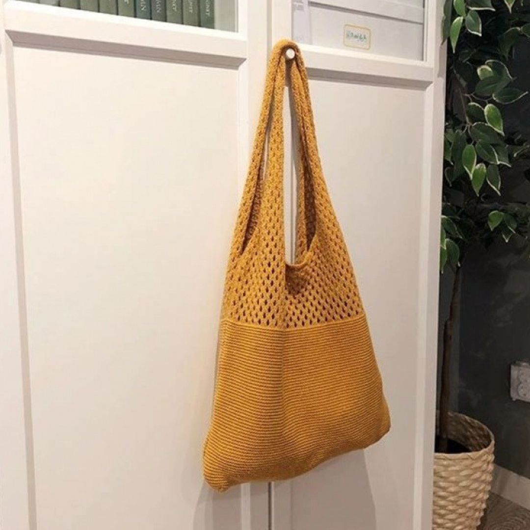 Simple Hollow Knit Bag