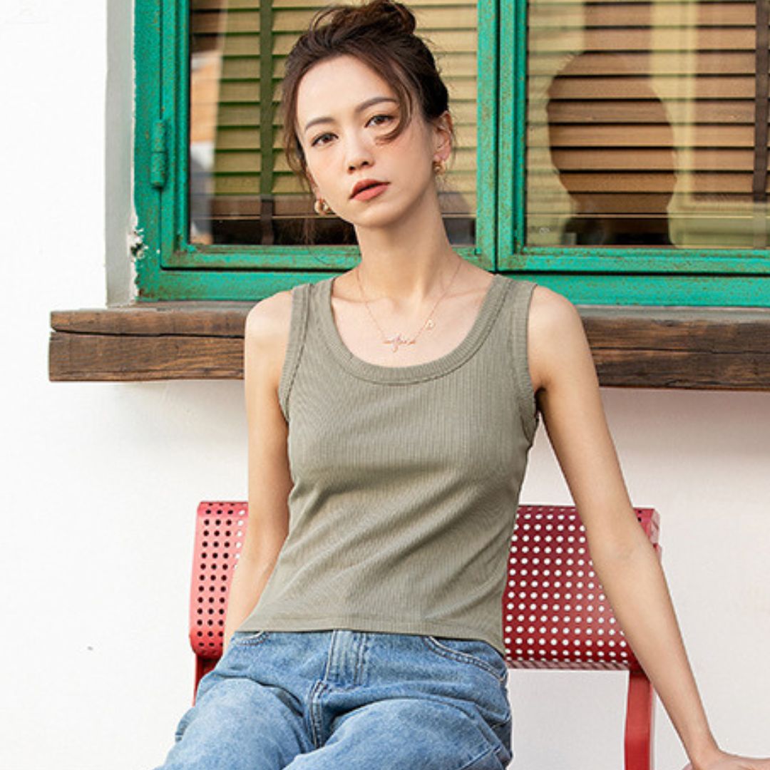 Ribbed Cropped Tank Top